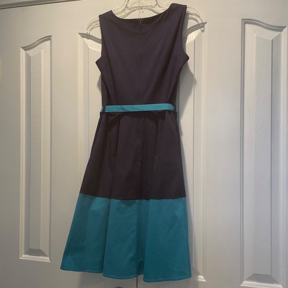 Navy Blue and Blue Scoop Neck Retro Midi Dress with Pockets and Belt, Size Small - Picture 7 of 12
